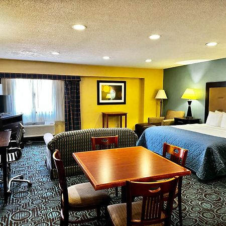 Regency Inn & Suites New London Mystic Kültér fotó